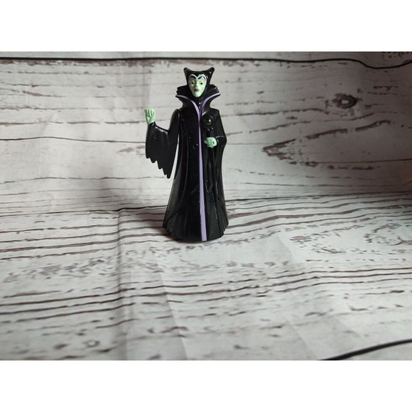 Vintage McDonald's Sleeping Beauty's Maleficent Wicked Witch Figure - Picture 1 of 6